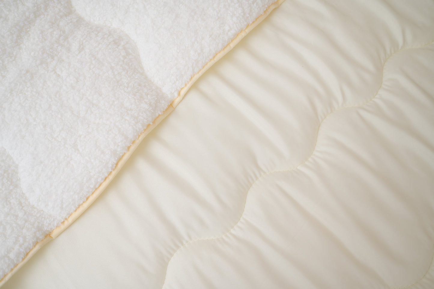 Single jorgan s krznom, bež boja